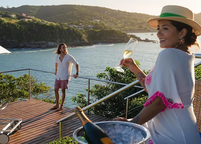 Cliffside Luxury Inn