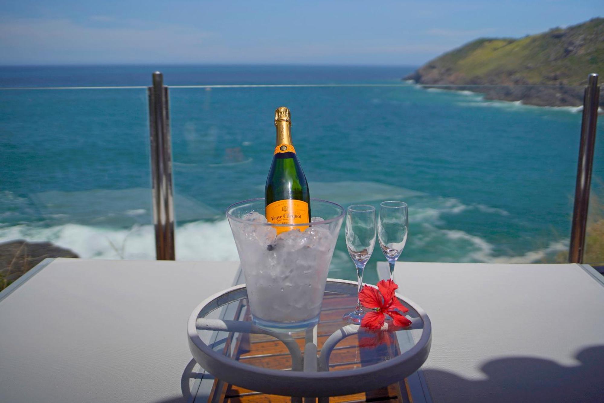Cliffside Luxury Inn Armacao dos Buzios