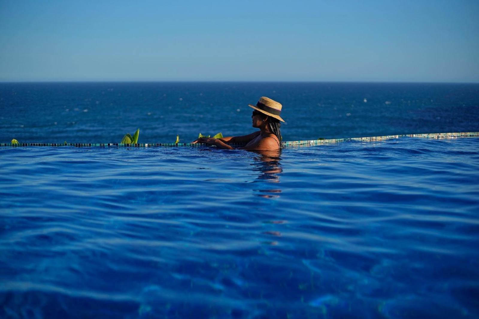 Cliffside Luxury Inn 5* Armacao dos Buzios